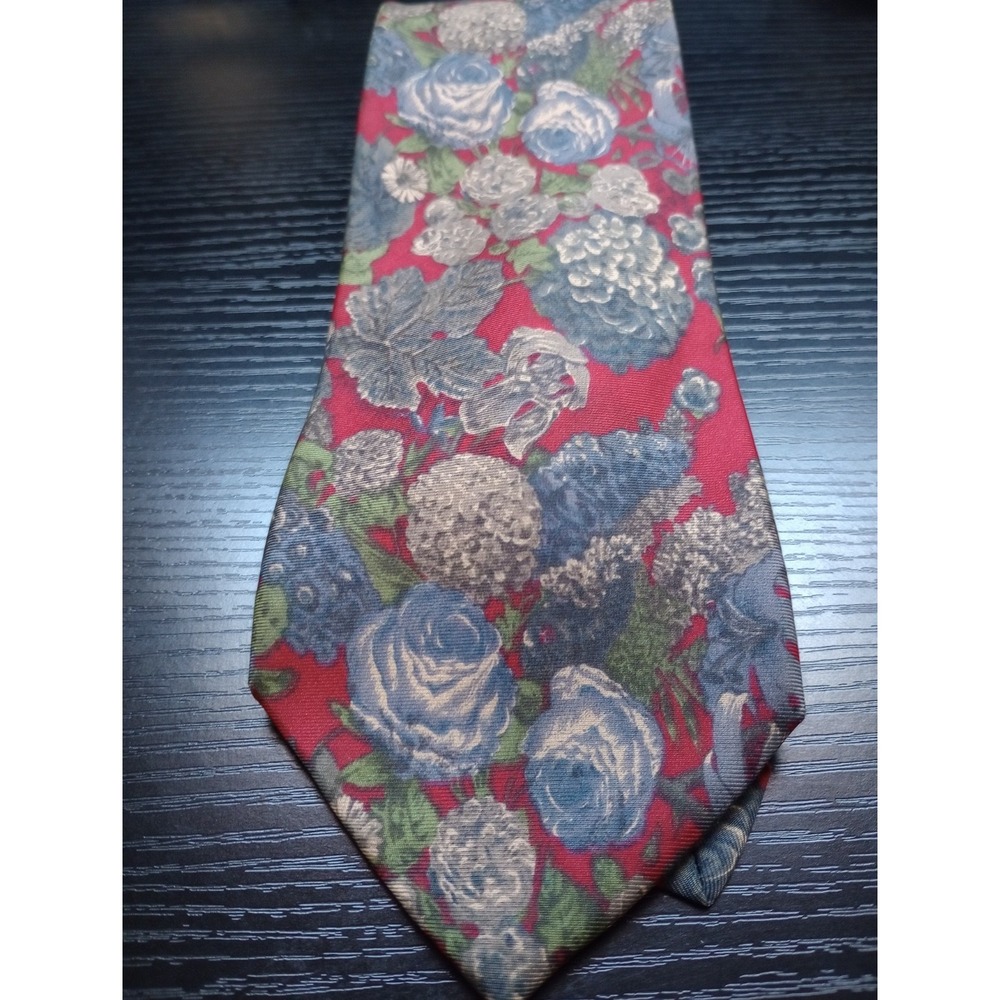 Vintage Bill Blass‎ Silk Necktie Red Blue Floral Roses Classic 3.75" Wide...